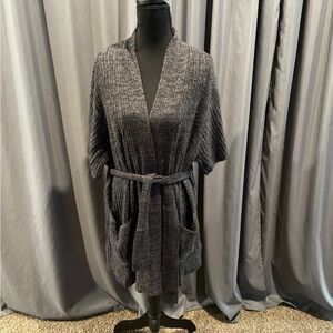 barefoot dreams, NWT cozy chic lite short sleeve cardigan/kimono belted small
